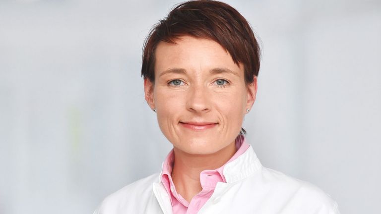 Albertinen Krankenhaus - Neurologie Dr. Malgorzata Jakubowska zum Thema Neurologische Frührehabilitation im Hamburger Gesundheitsmagazin "gute besserung!"