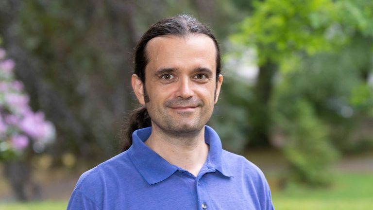 Naturheilkunde Berlin - PD Dr. med. Christian Kessler informiert bei Fitbook über die Wirkung von Ashwaghanda Naturheilkunde Berlin - PD Dr. med. Christian Kessler informiert bei Fitbook über die Wirkung von Ashwaghanda